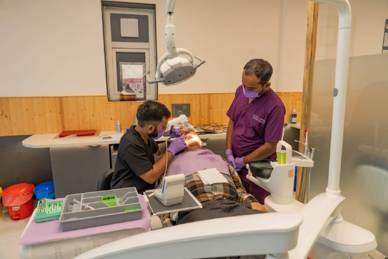 Dental implant treatment at DantKala Dehradun